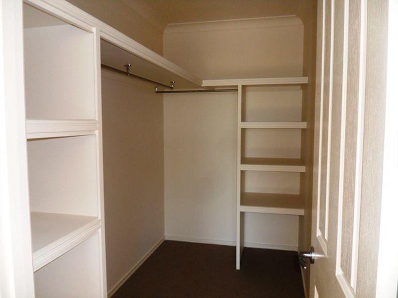 98-100 Rosella Parade, Kingaroy QLD 4610