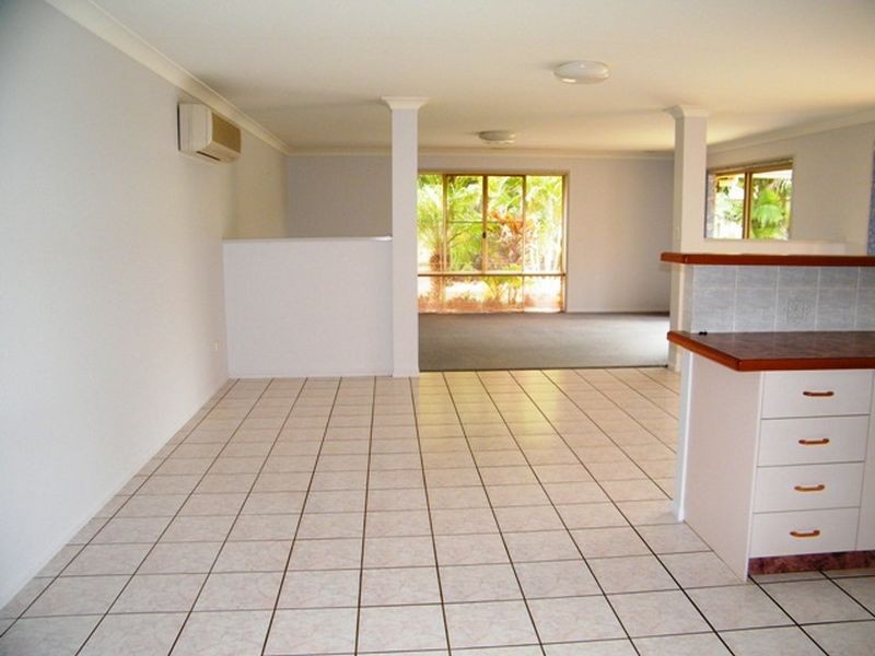 8 Wattle Street, Kingaroy QLD 4610