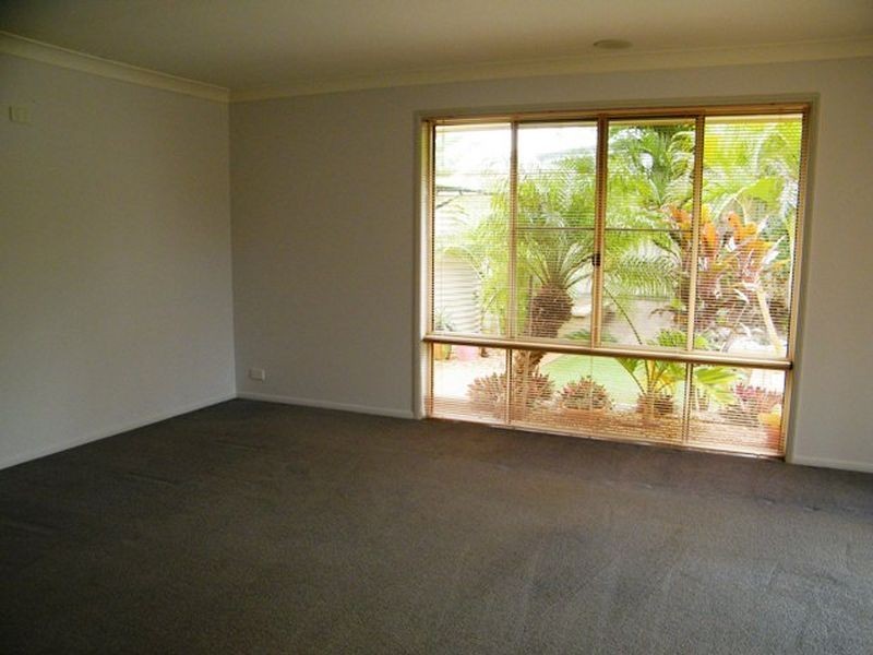 8 Wattle Street, Kingaroy QLD 4610