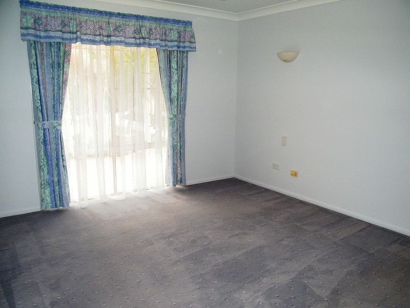 8 Wattle Street, Kingaroy QLD 4610