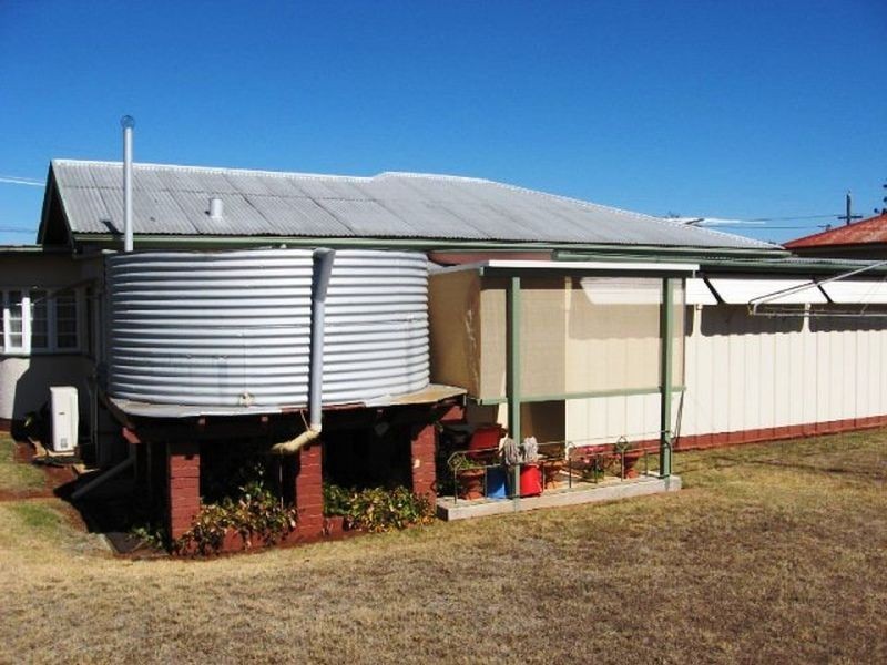 140 Doonkuna Street, Kingaroy QLD 4610