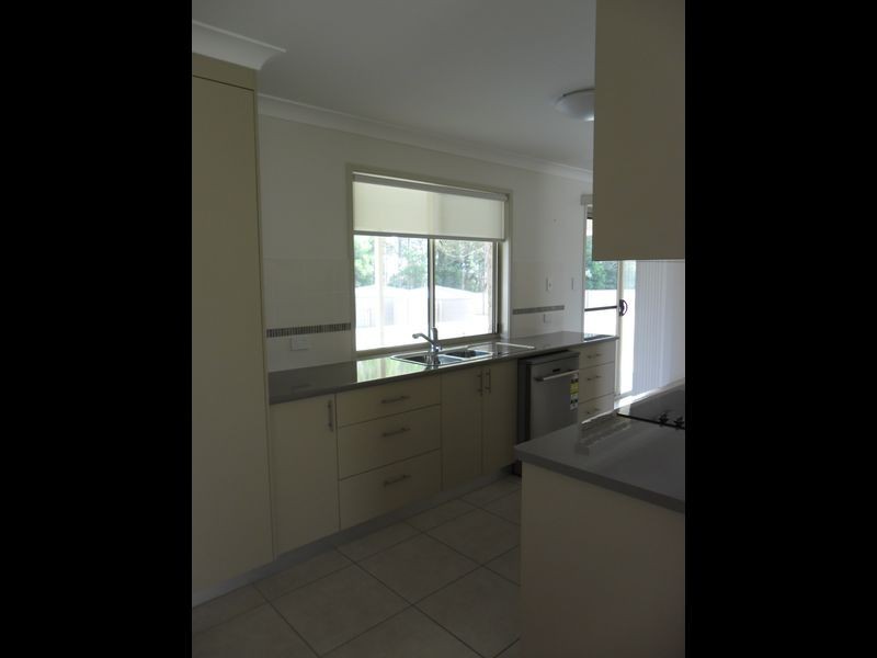 25-27 Lorikeet Cicuit, Kingaroy QLD 4610