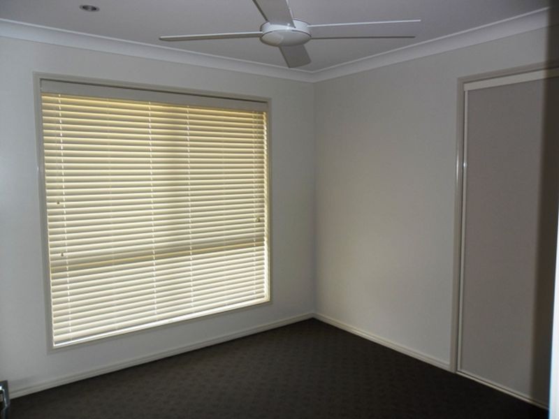 25-27 Lorikeet Cicuit, Kingaroy QLD 4610