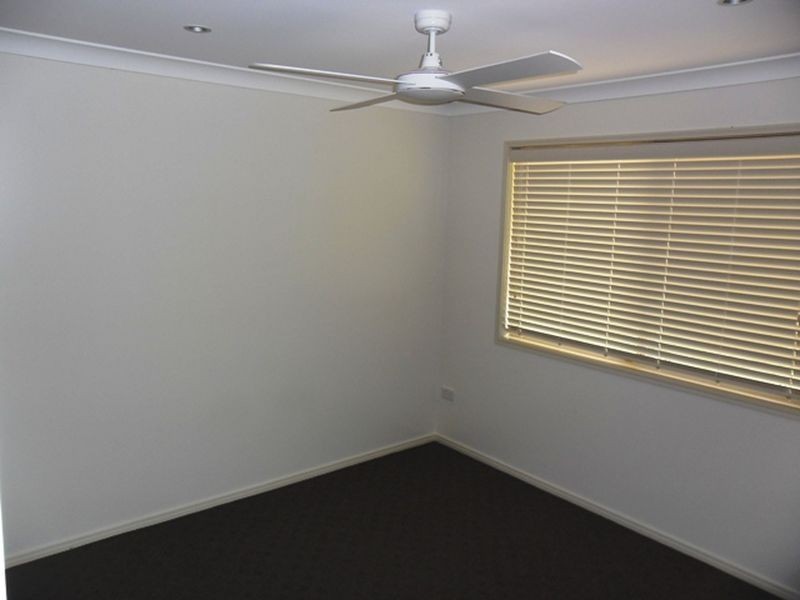 25-27 Lorikeet Cicuit, Kingaroy QLD 4610