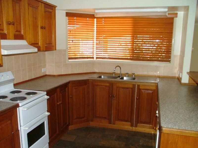 28 Murray Parade, Kingaroy QLD 4610