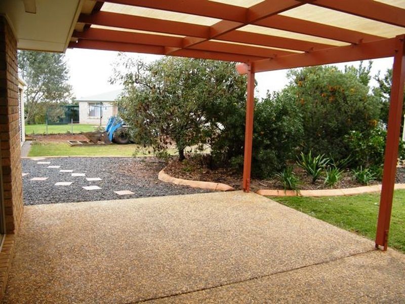 30 Cowie Drive, Kingaroy QLD 4610