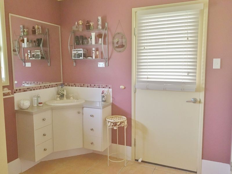 397 Nanango Brooklands Road, Nanango QLD 4615