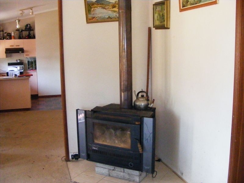 Wattle Camp QLD 4615