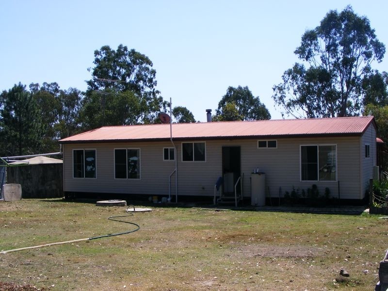 Wattle Camp QLD 4615