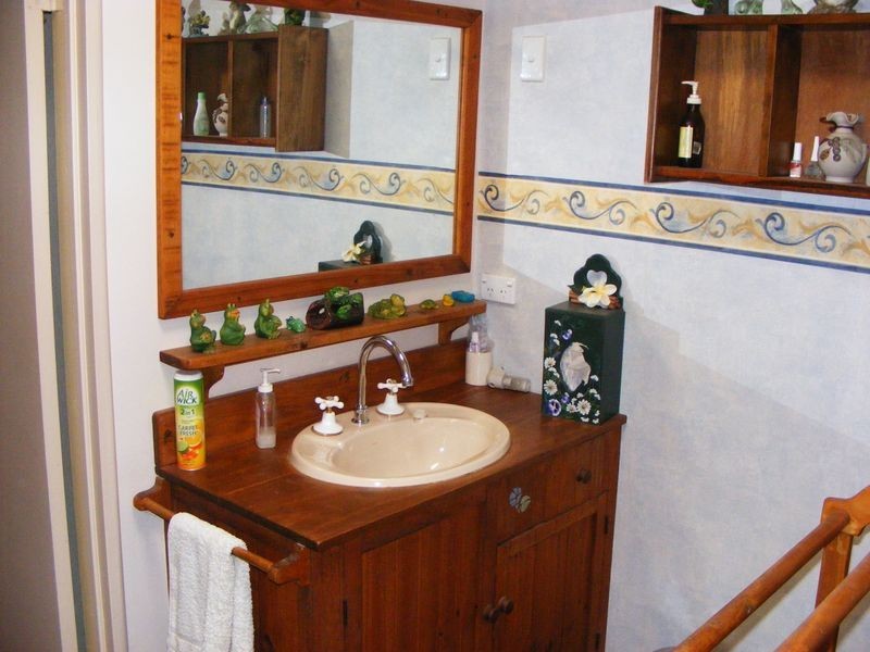 Wattle Camp QLD 4615