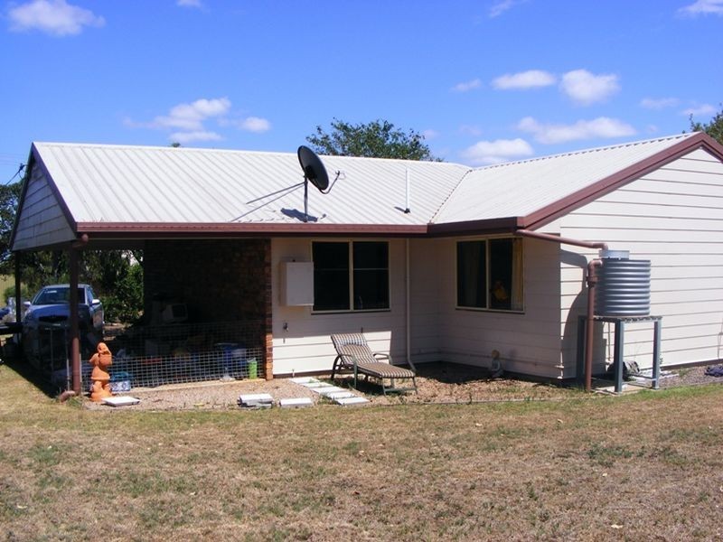 10A Gwen Street, Kingaroy QLD 4610