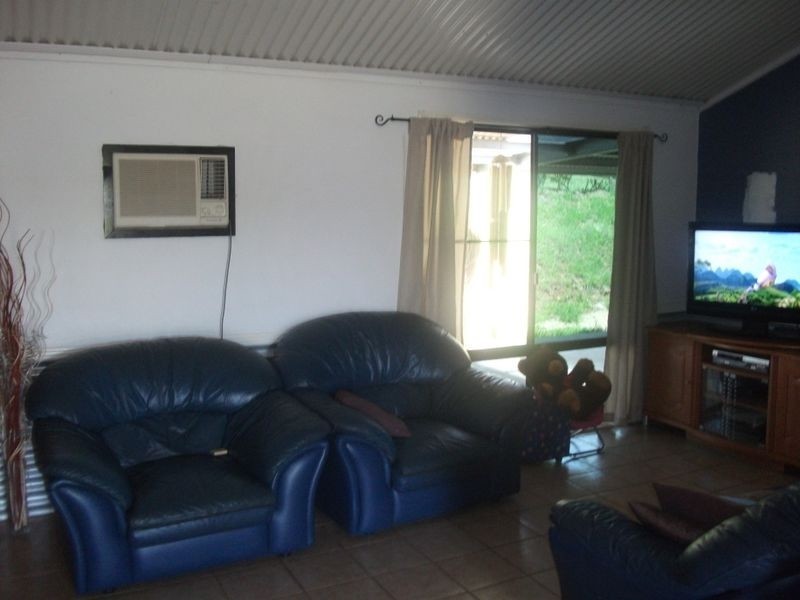 Ellesmere QLD 4610