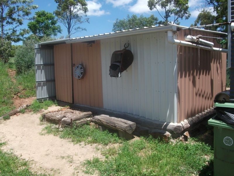 Ellesmere QLD 4610