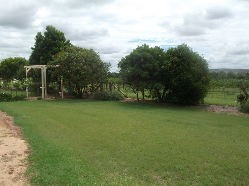 Taabinga QLD 4610