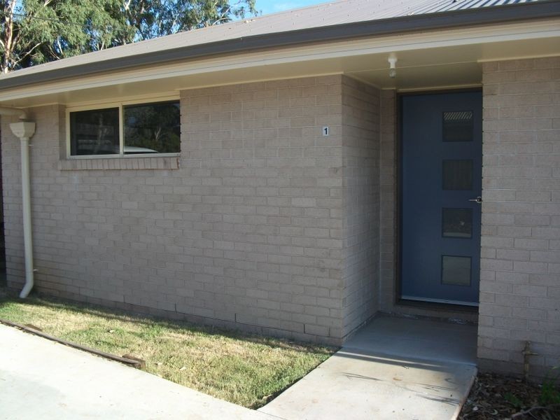 1/3 Hodge Street, Kingaroy QLD 4610