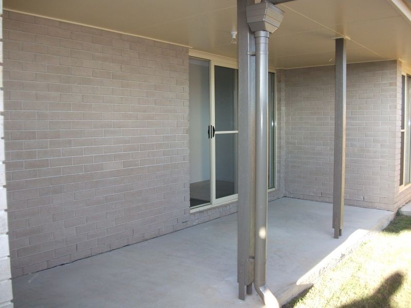 3/3 Hodge Street, Kingaroy QLD 4610