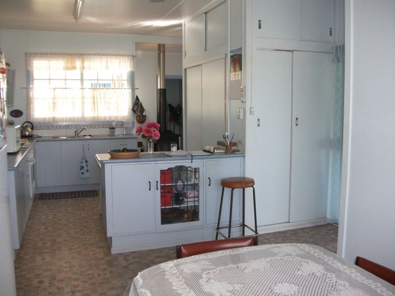 Wooroolin QLD 4608