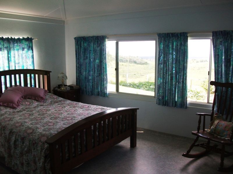 Wooroolin QLD 4608
