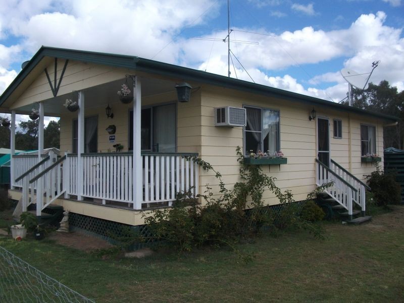 156 Mcclymont Road, Wattle Camp QLD 4615