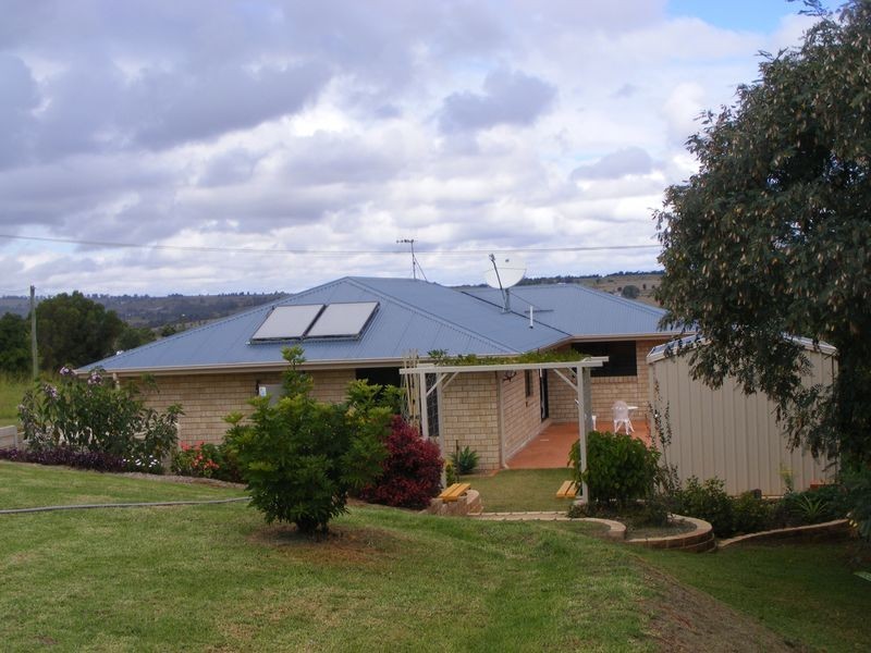 39 Magnussens Drive, Tingoora QLD 4608