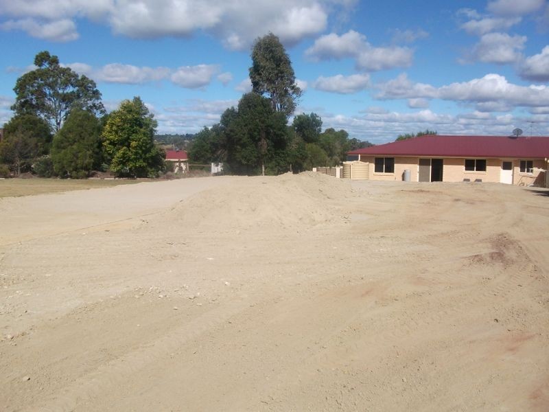 1/13 Dell Court, Kingaroy QLD 4610