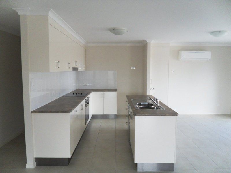 2/13 Dell Court, Kingaroy QLD 4610