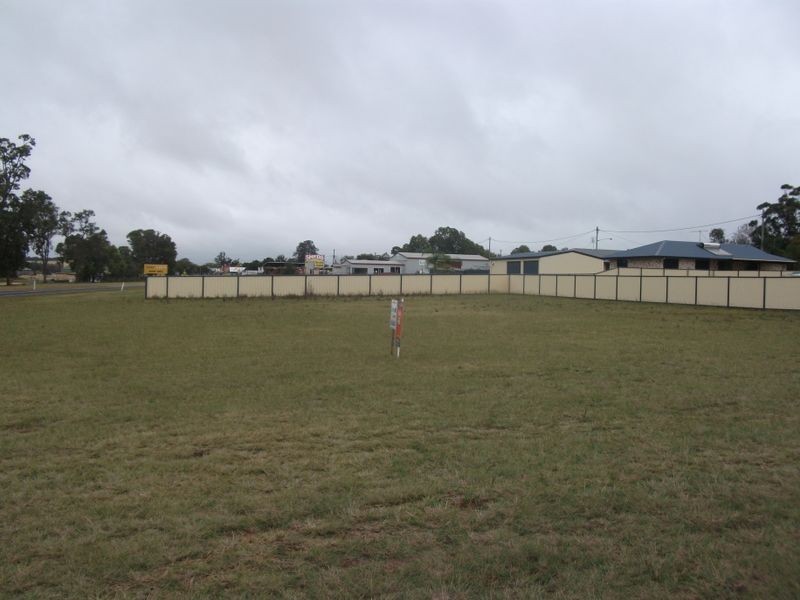 3 Matilda Street, Wooroolin QLD 4608