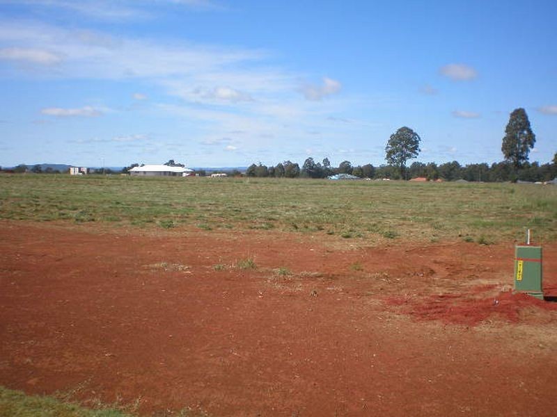 57 – 59 Rosella Parade, Kingaroy QLD 4610