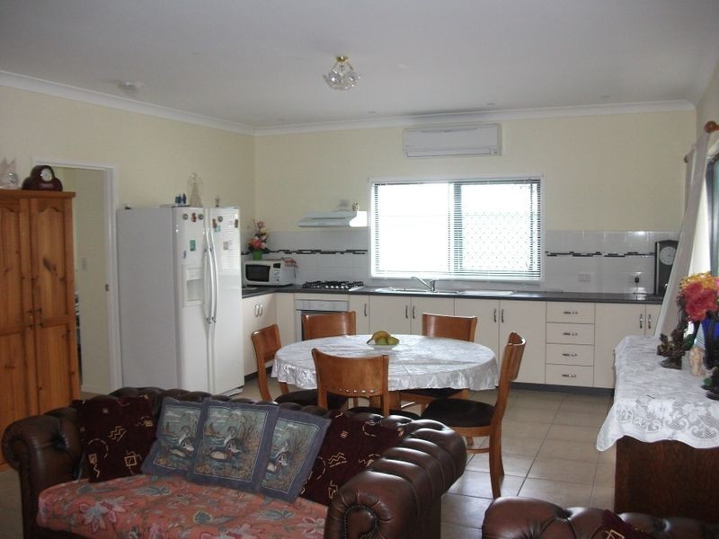 52 Brocklehurst Road, Wattle Camp QLD 4615