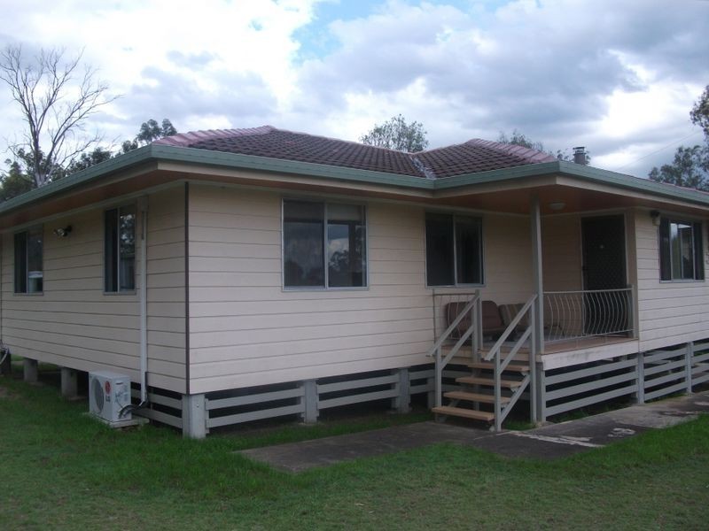 Wattle Camp QLD 4615
