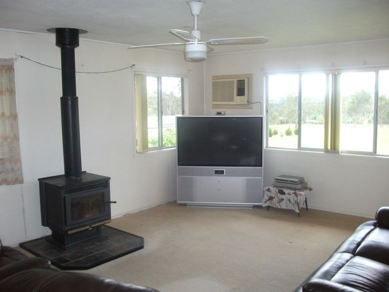 Wattle Camp QLD 4615