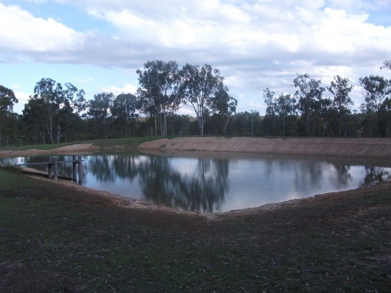 Wattle Camp QLD 4615