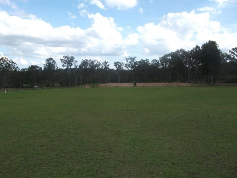 Wattle Camp QLD 4615