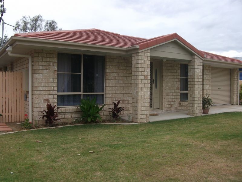 123 Pring St, Wondai QLD 4606