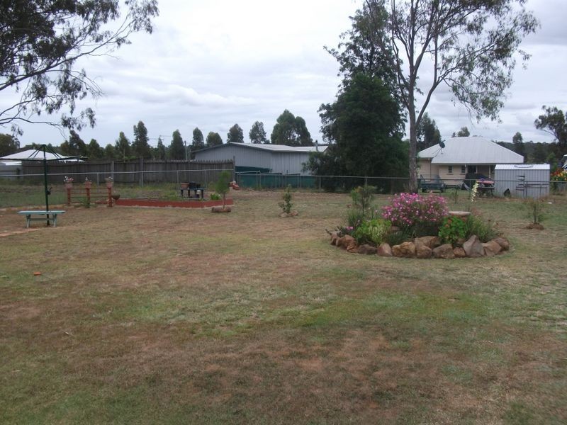 123 Pring St, Wondai QLD 4606