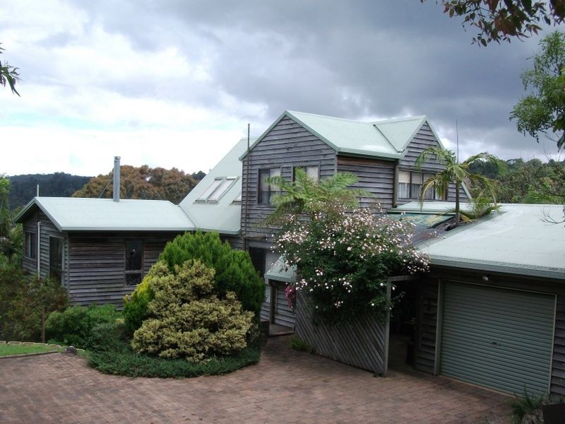 75 Rainforest Drive, Bunya Mountains QLD 4405