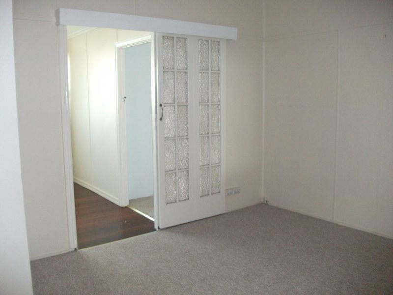 6 Duke Street, Kingaroy QLD 4610