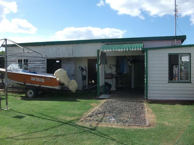 Proston QLD 4613