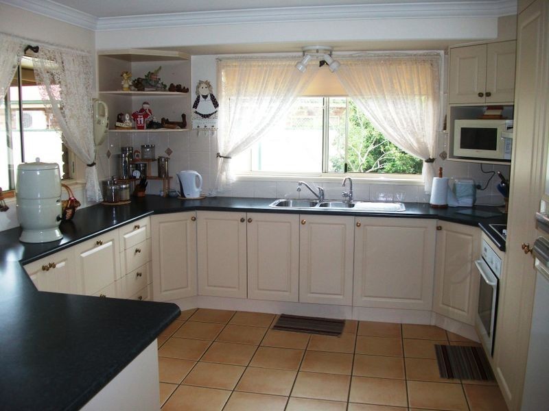 35 Windsor Circle, Kingaroy QLD 4610