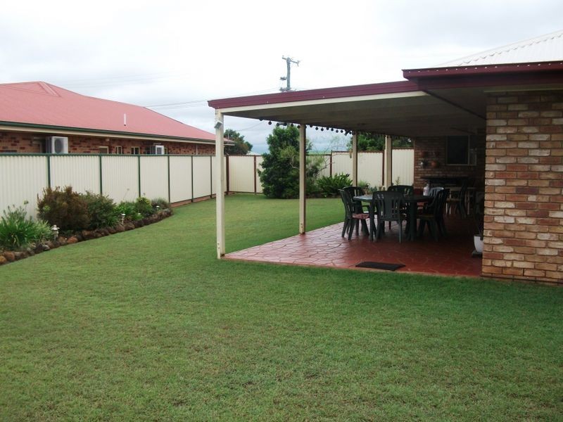 35 Windsor Circle, Kingaroy QLD 4610