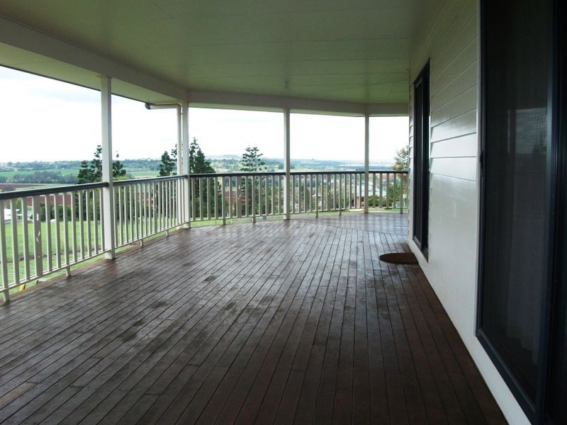 2 Sonaree Drive, Kingaroy QLD 4610