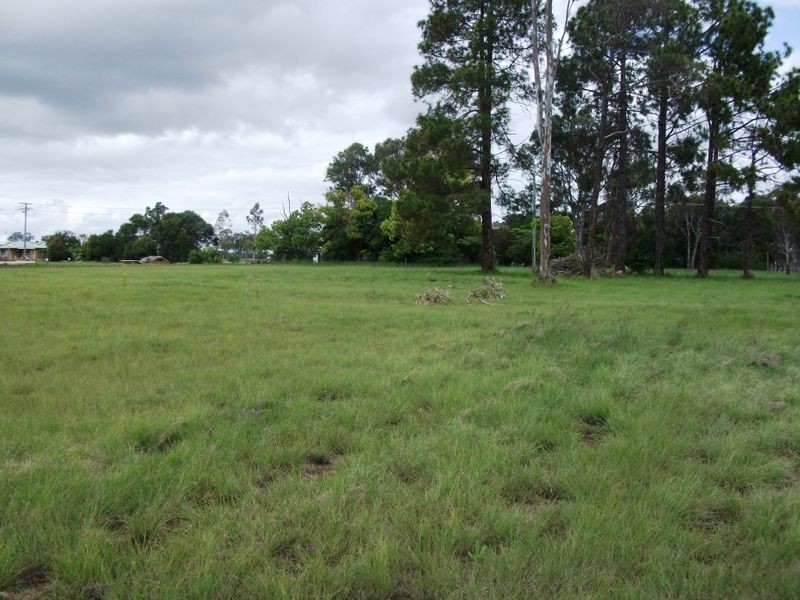 8-10 Bethany Street, Taabinga QLD 4610