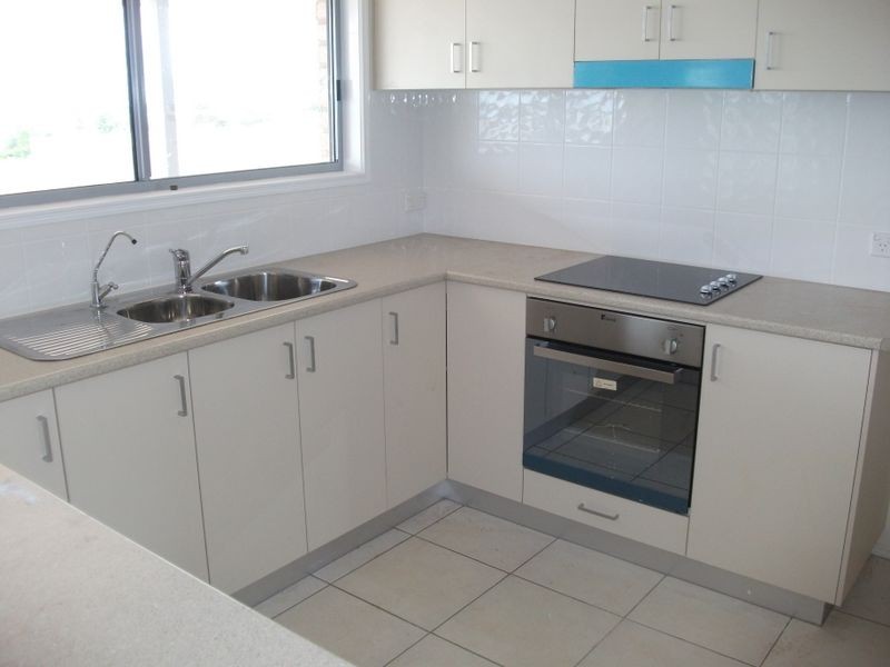 35 Bridgeman Pde, Kingaroy QLD 4610