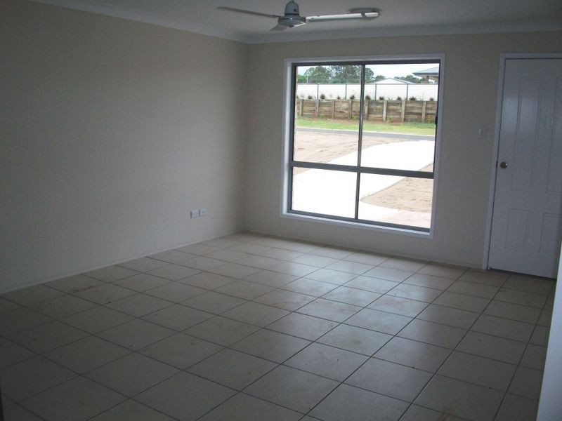 35 Bridgeman Pde, Kingaroy QLD 4610
