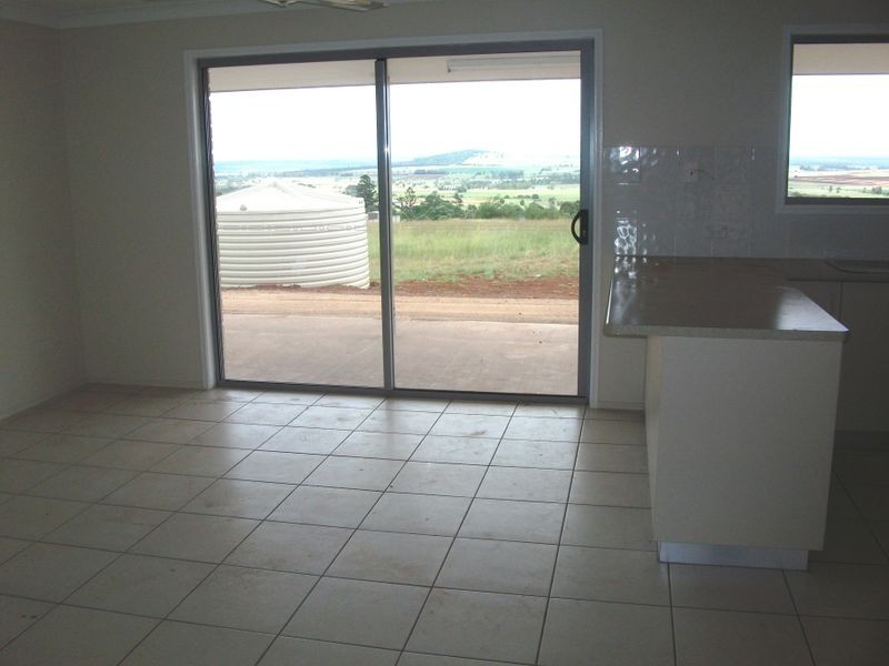 35 Bridgeman Pde, Kingaroy QLD 4610