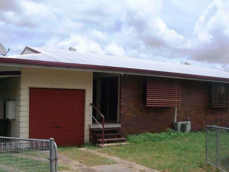 61 King Street, Kingaroy QLD 4610