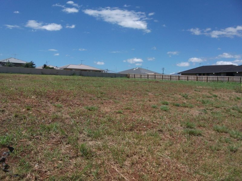 49 Buckingham Street, Kingaroy QLD 4610