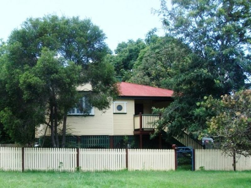 43 Knight Street, Kingaroy QLD 4610