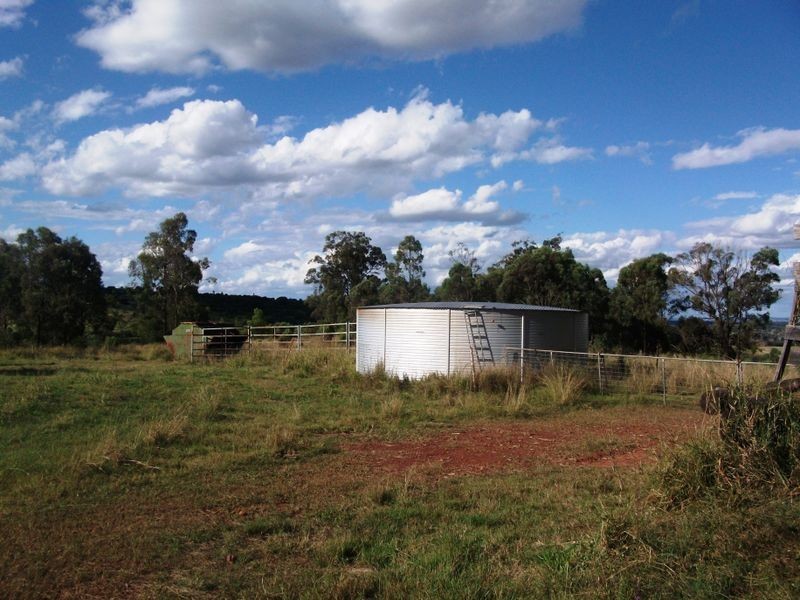 31 Back Road, Kinleymore QLD 4613