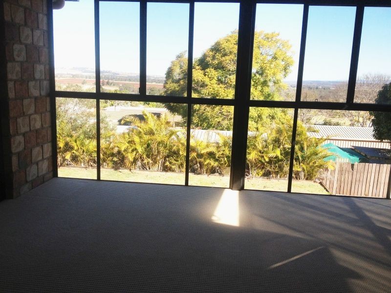 41 Adermann Drive, Kingaroy QLD 4610